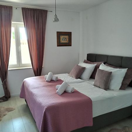 Sjor 2 Bdr Apartment W Grill Zára Kültér fotó